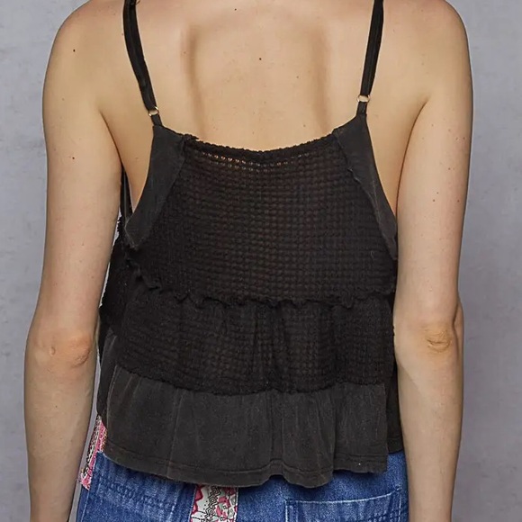 POL Wheat Bread Deep V-Neck Tank Top Black Size Small - Picture 3 of 7